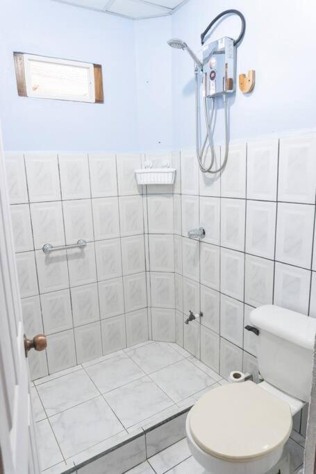 Apartamento Daly 3 Guápiles Kültér fotó