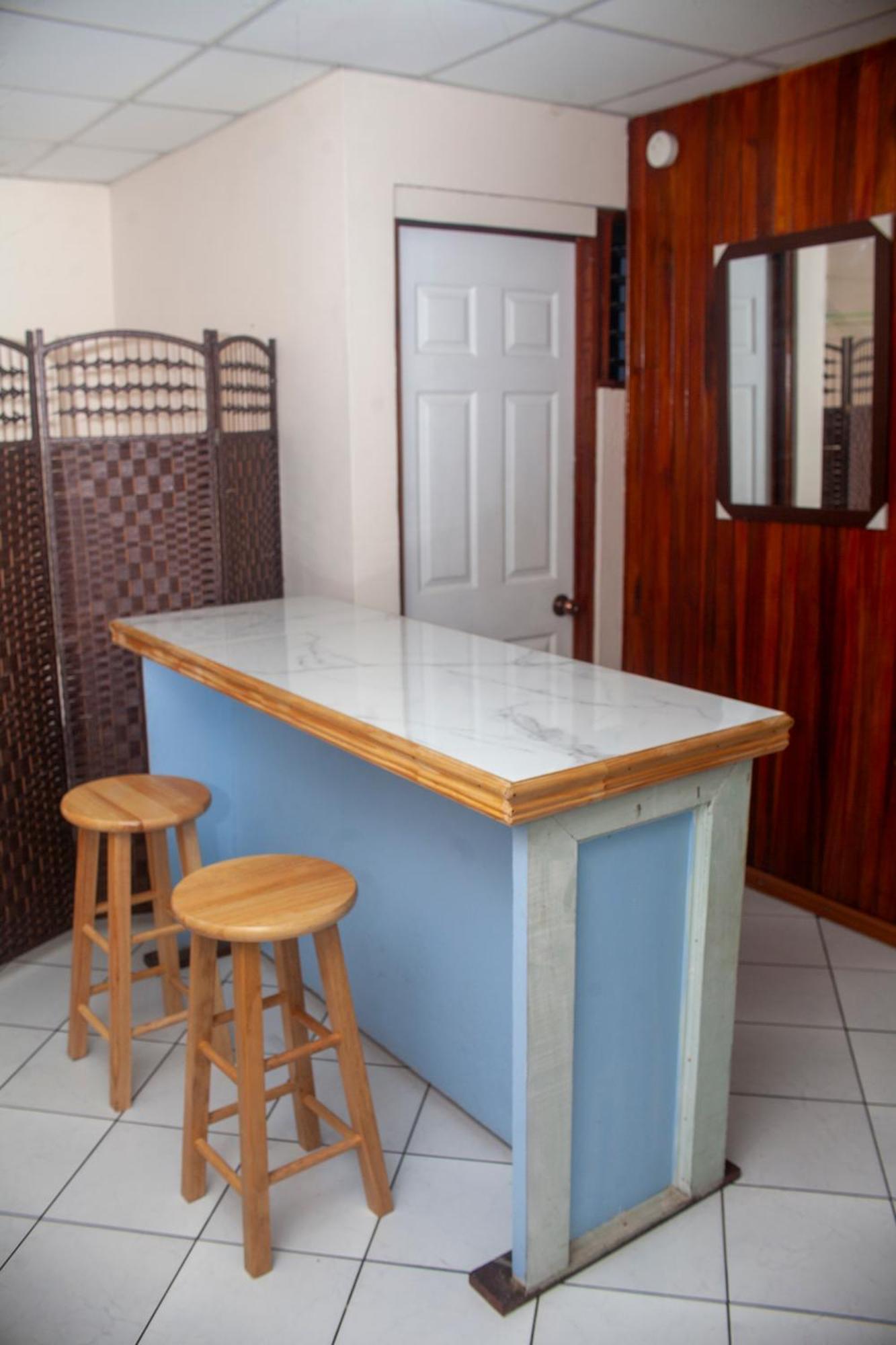 Apartamento Daly 3 Guápiles Kültér fotó